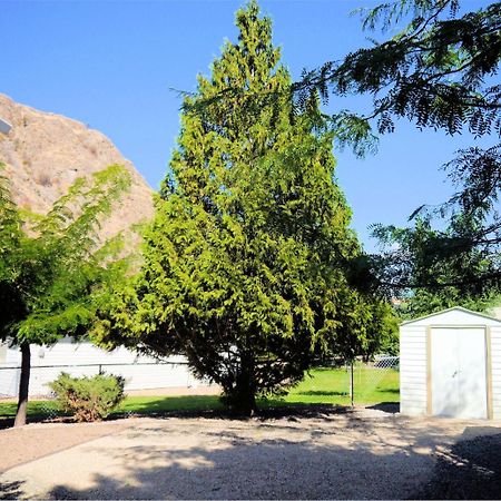 أوليفر 1 Of A Kind Sculpture B&B المظهر الخارجي الصورة
